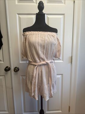 Flynn Skye Off-Shoulder Gauze Romper in Blush